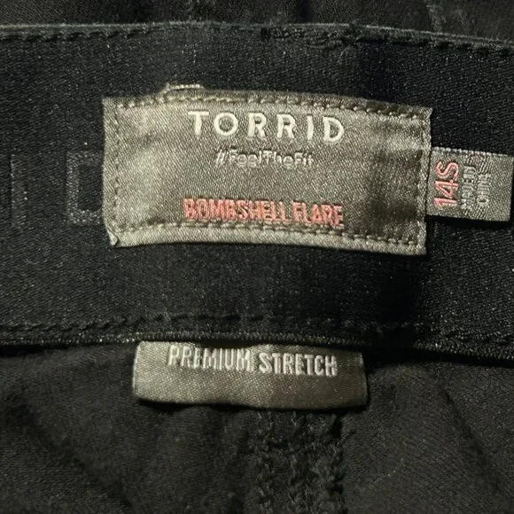 TORRID Bombshell Flare Leg Premium Stretch Black Jeans Size 14S - Picture 6 of 13